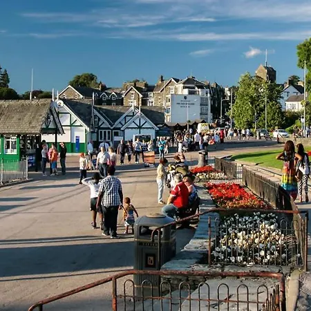 High Rise * Bowness-on-Windermere